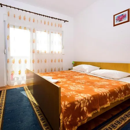 Apartment Komadina 1242 Vlasici