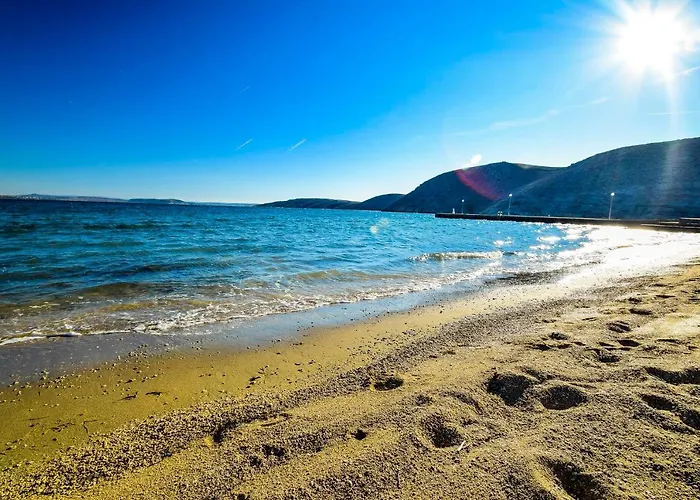 アパート Komadina 1242